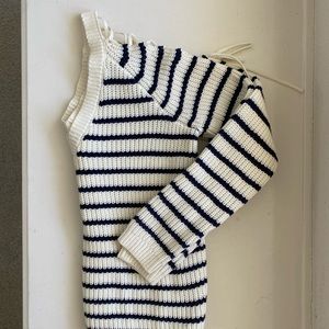 PACSUN WOMENS SHOULDER CROPPED SWEATER-NEVER WORN TAG ON-SIZE M-CAN FIT A LARGE